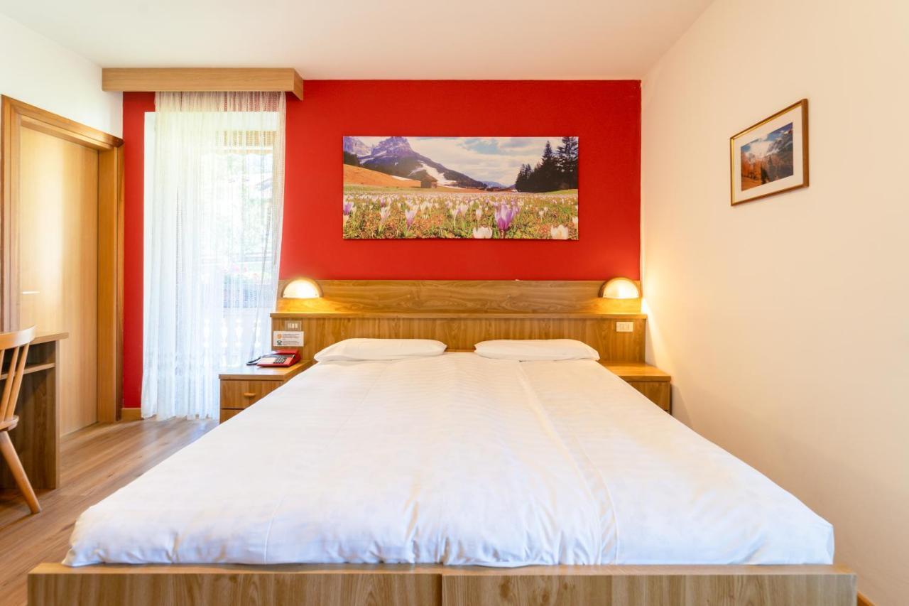 Berg Hotel Latemar Spitze Vigo di Fassa Zewnętrze zdjęcie