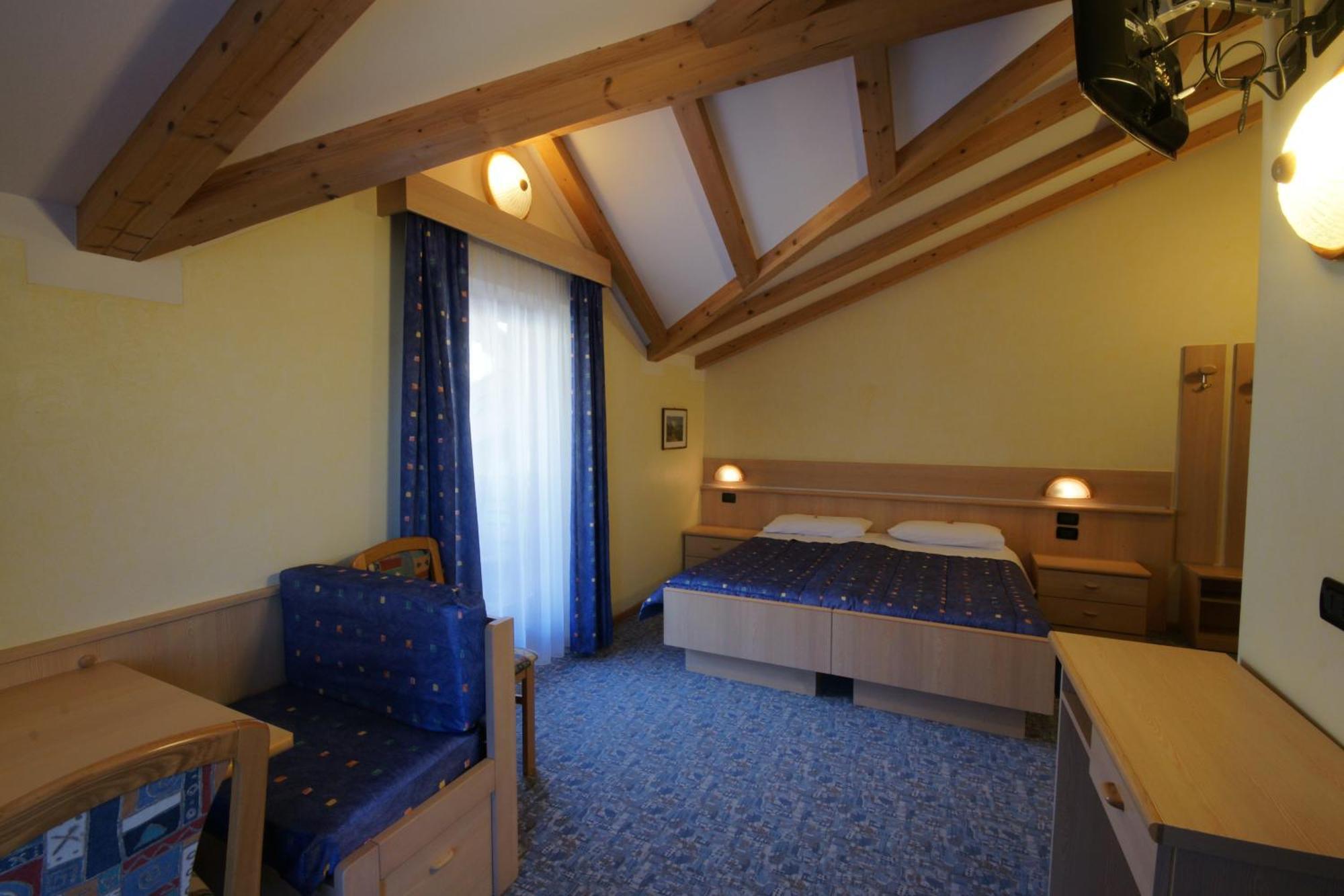 Berg Hotel Latemar Spitze Vigo di Fassa Zewnętrze zdjęcie