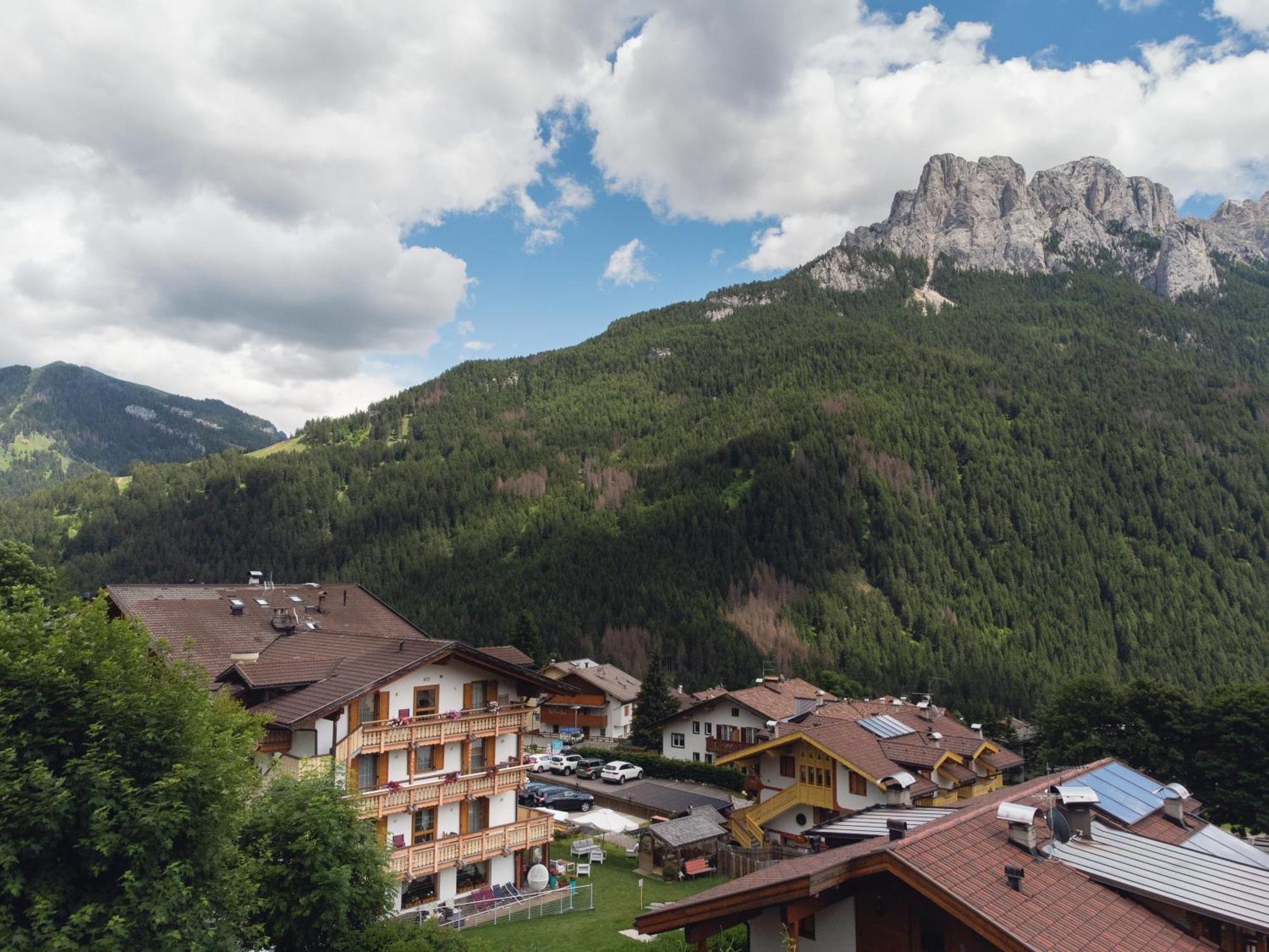 Berg Hotel Latemar Spitze Vigo di Fassa Zewnętrze zdjęcie