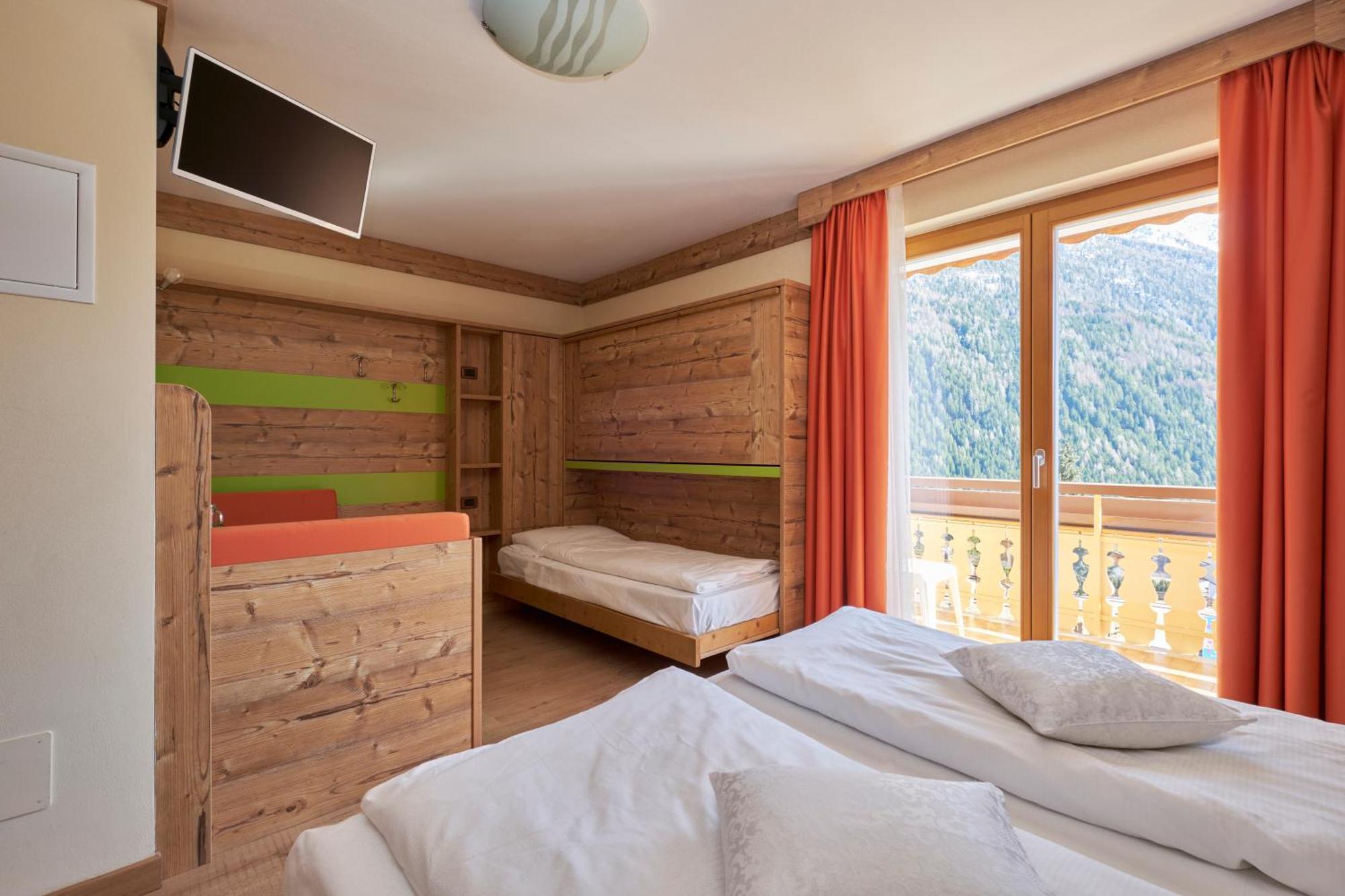 Berg Hotel Latemar Spitze Vigo di Fassa Zewnętrze zdjęcie