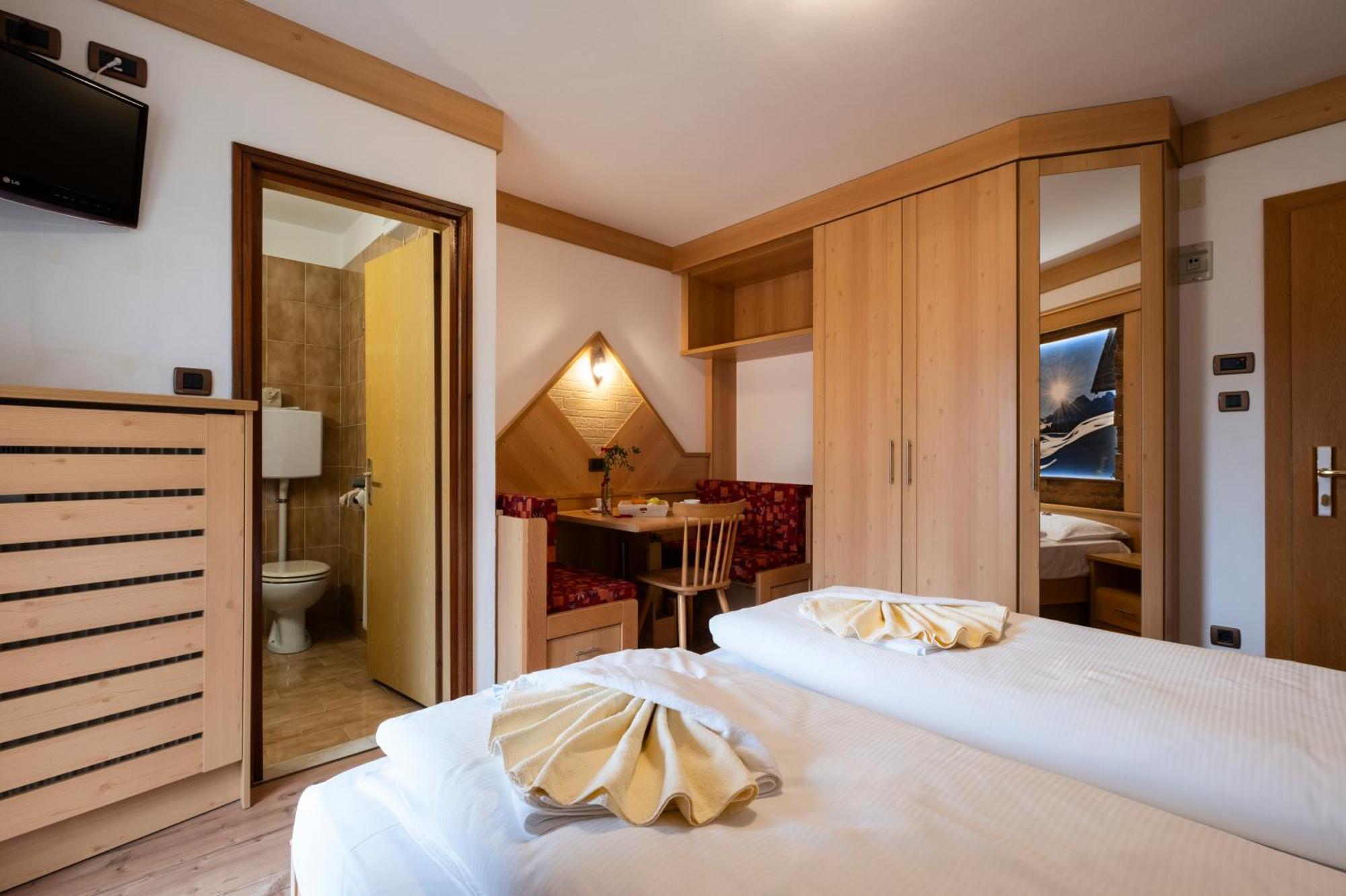 Berg Hotel Latemar Spitze Vigo di Fassa Zewnętrze zdjęcie