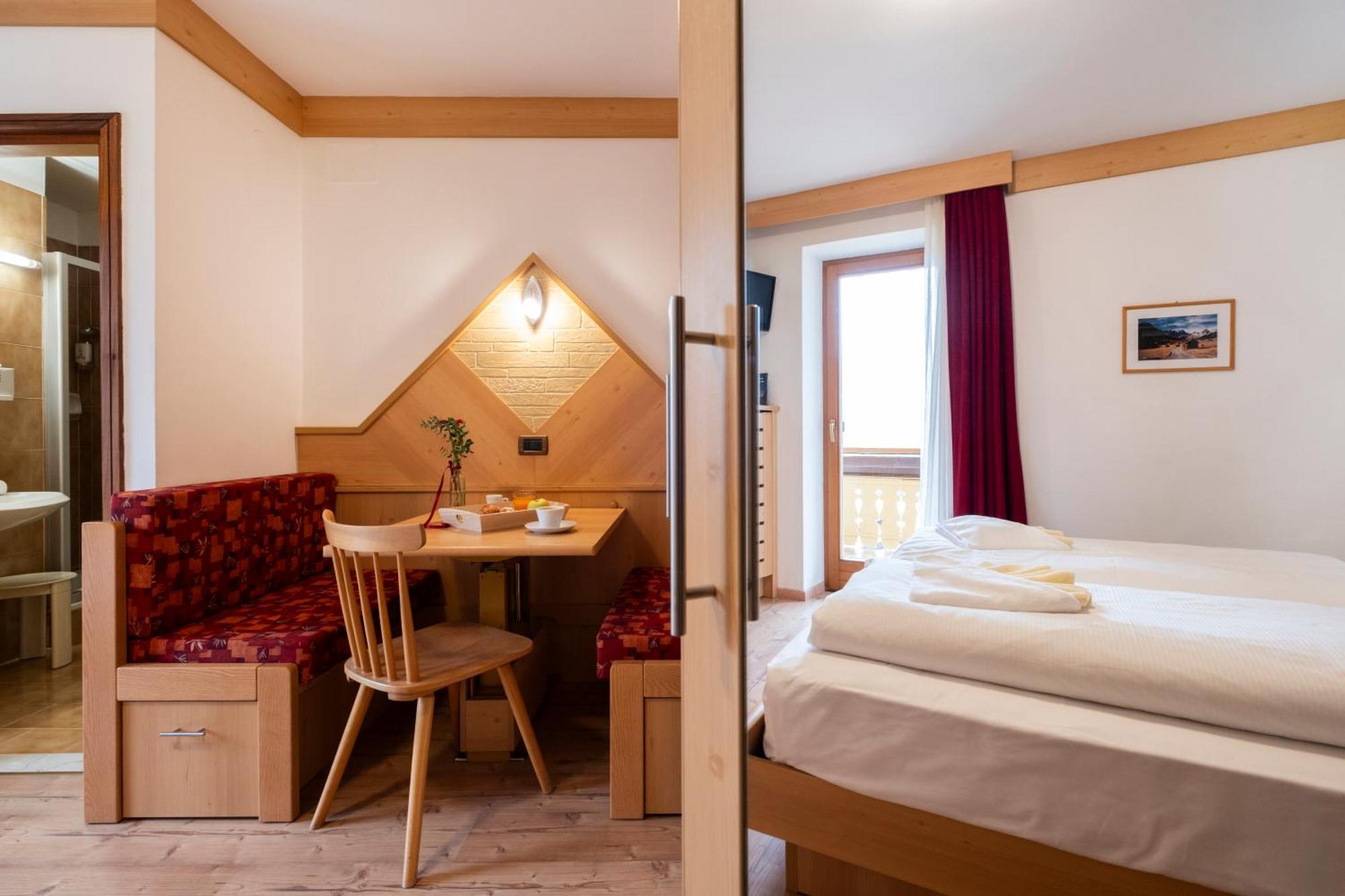 Berg Hotel Latemar Spitze Vigo di Fassa Zewnętrze zdjęcie