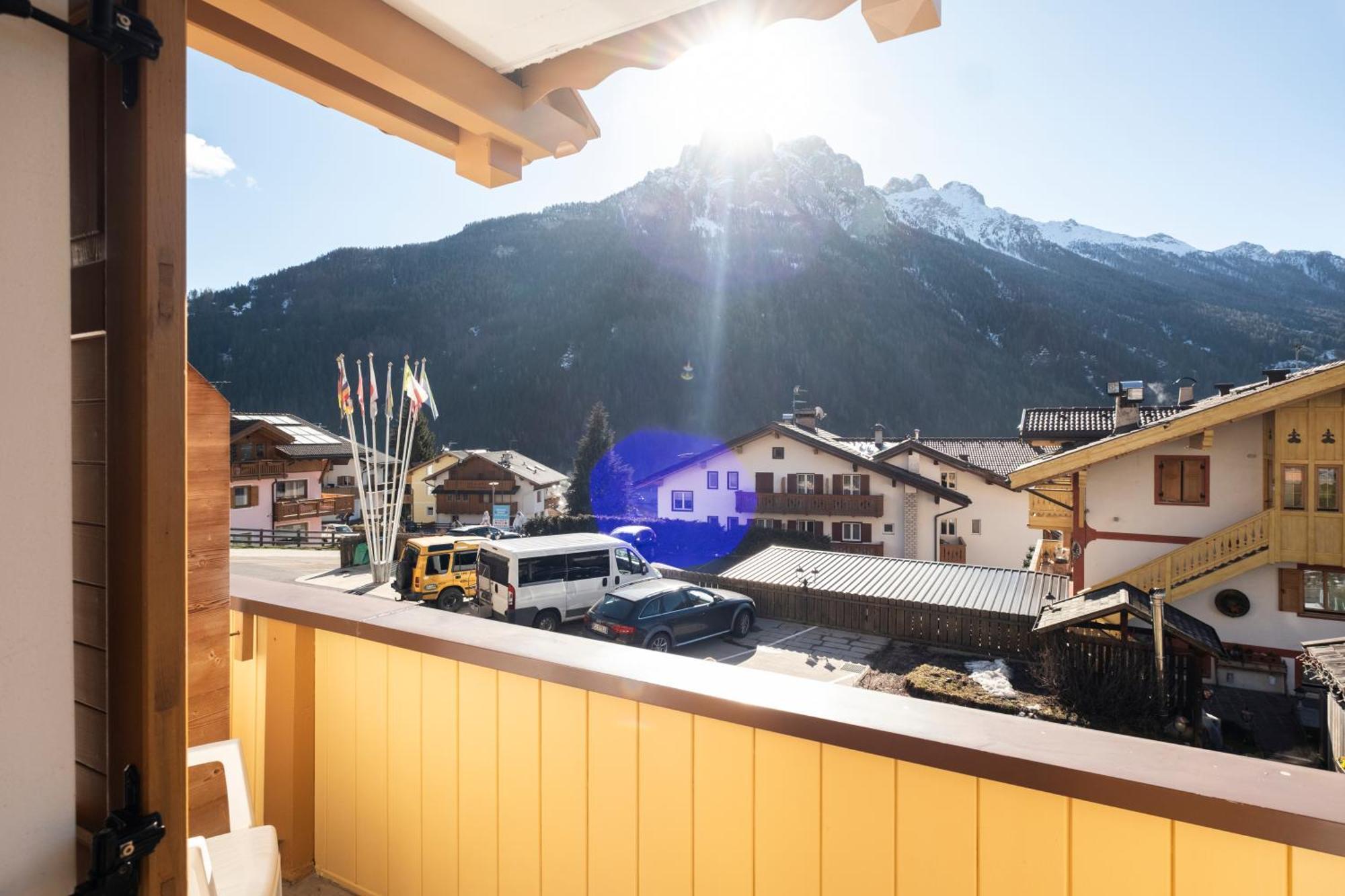 Berg Hotel Latemar Spitze Vigo di Fassa Zewnętrze zdjęcie