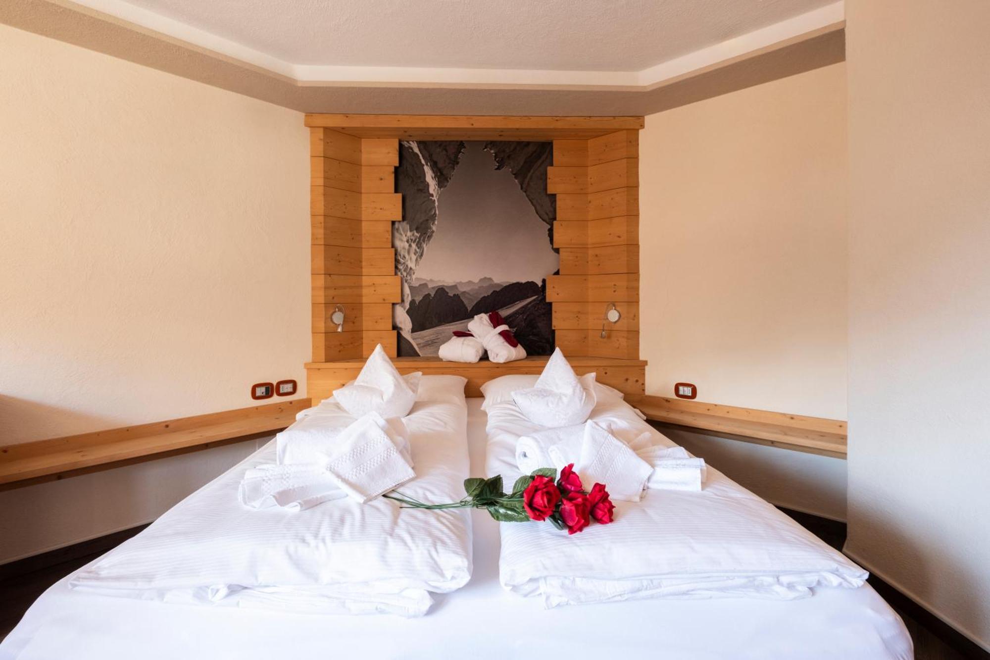 Berg Hotel Latemar Spitze Vigo di Fassa Zewnętrze zdjęcie