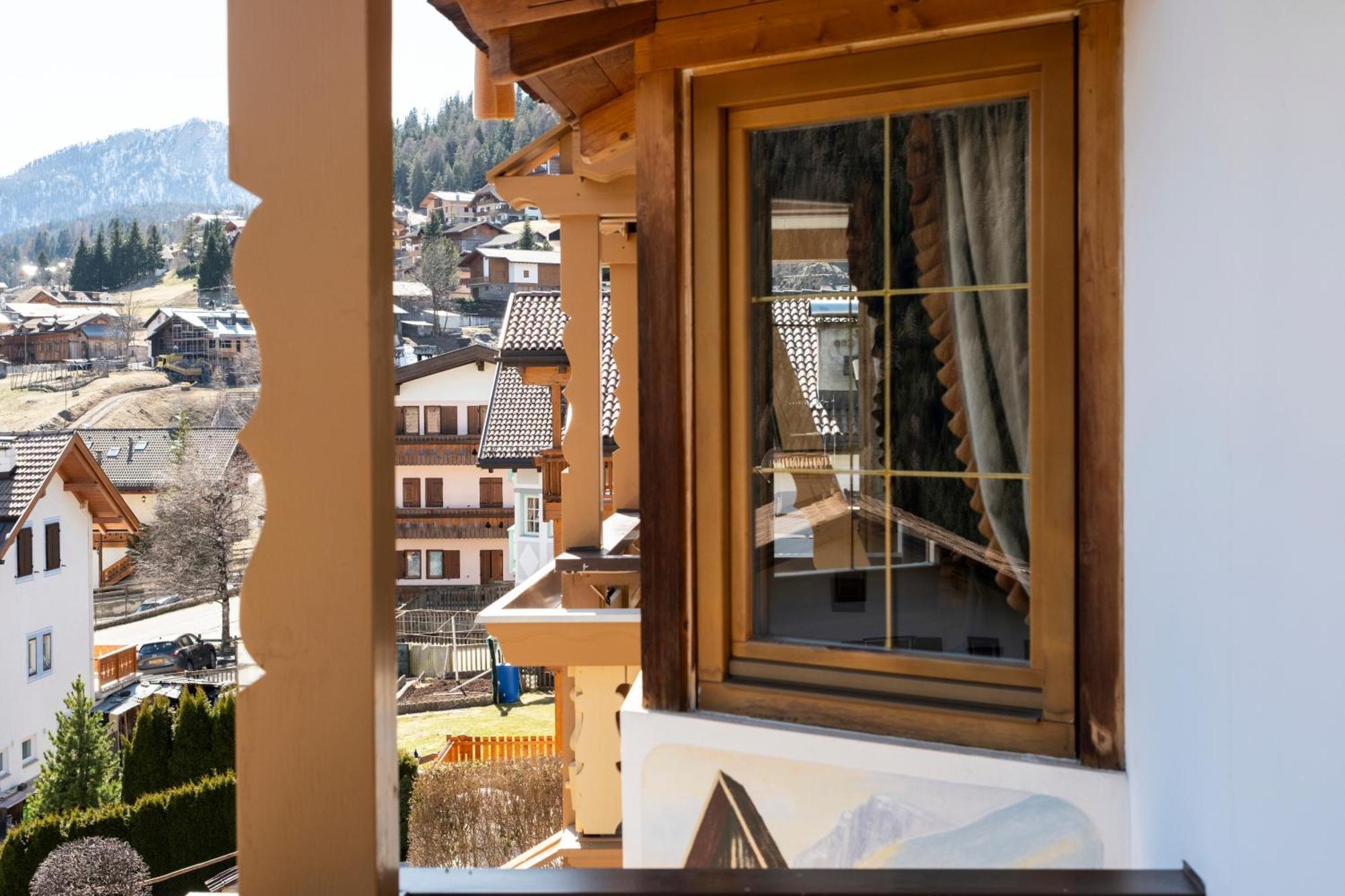 Berg Hotel Latemar Spitze Vigo di Fassa Zewnętrze zdjęcie